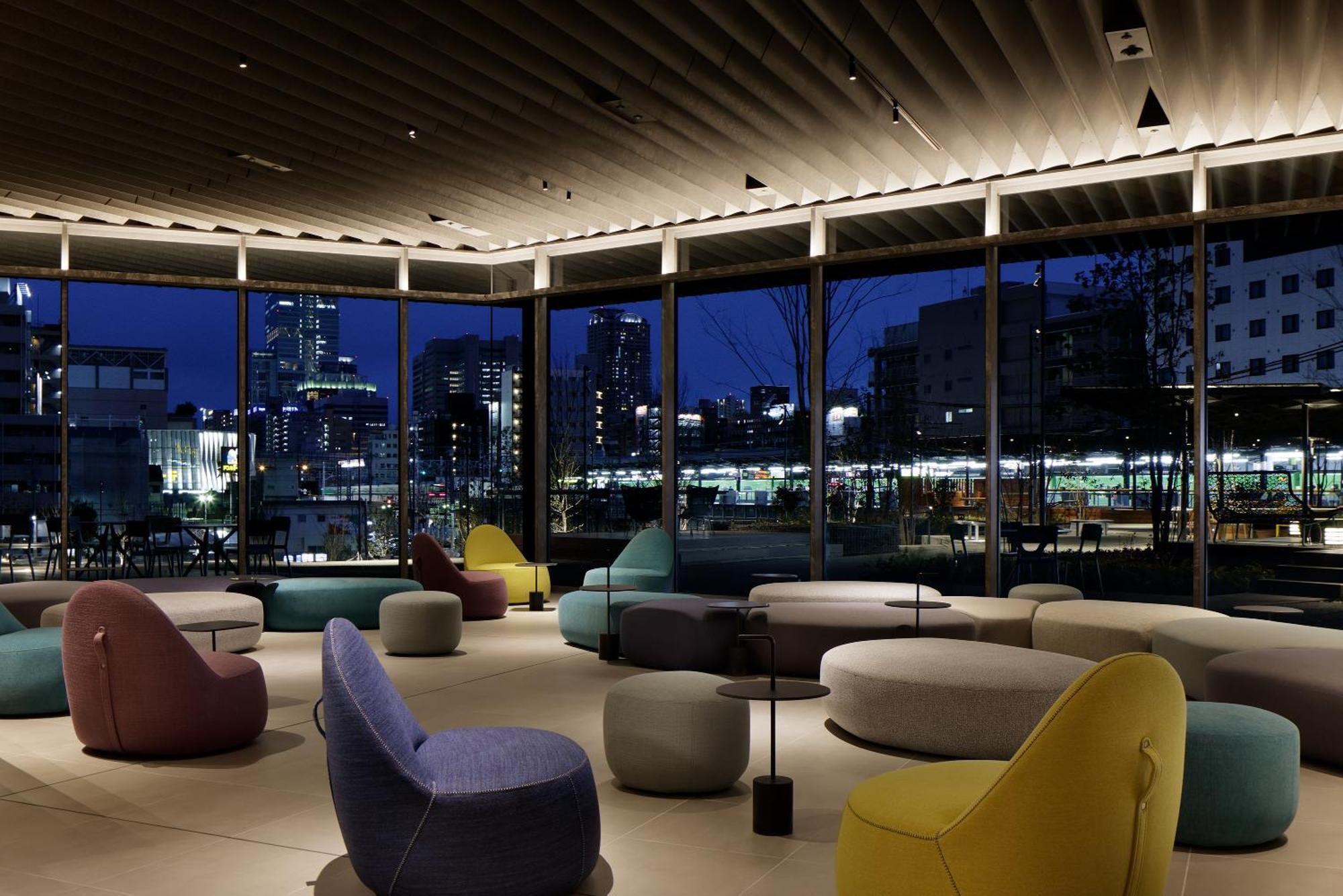 Omo7 Osaka By Hoshino Resorts Εξωτερικό φωτογραφία The lounge at the top of the tower